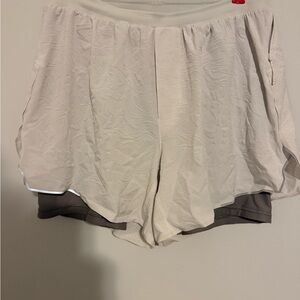 Lululemon Athletica White Shorts with Gray under layer size medium